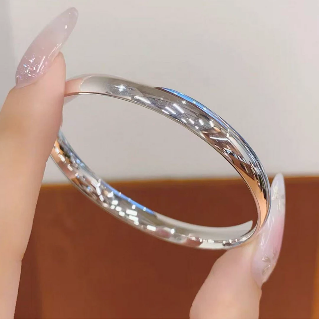 18号 轮胎宽面素圈亮面闭口