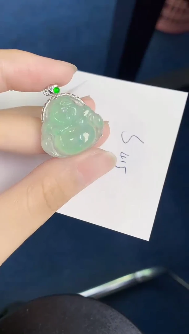 翡翠18K金镶嵌颈饰天然翡翠緬甸A貨