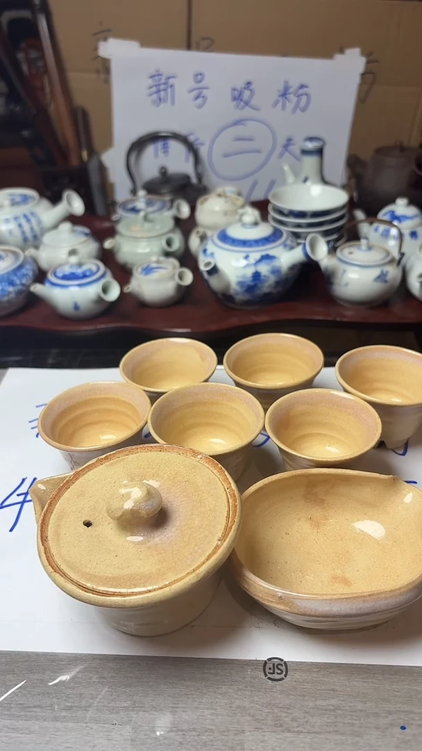 谢谢老板，回流产品有磨损正常，谨慎买！