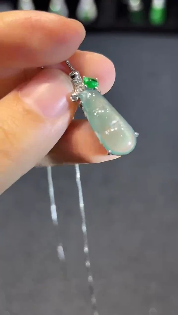 吊坠(不含链)未镶嵌翡翠多样性发货发其一