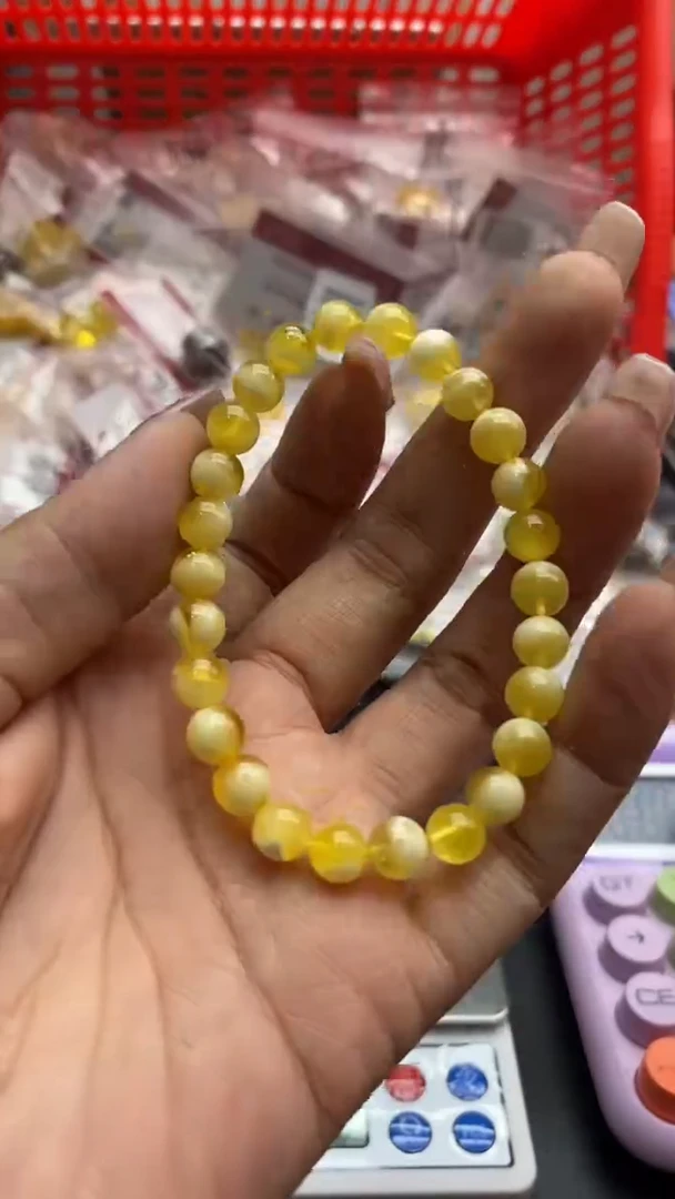 琥珀未镶嵌珠宝奇石557