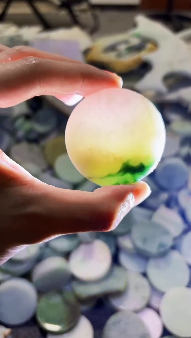 【闪购商品】翡翠颈饰未镶嵌A货吴玉313