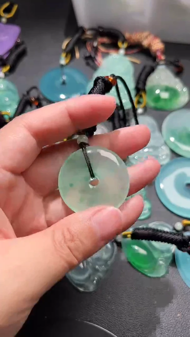 颈饰未镶嵌翡翠绑绳含赠品吊坠多样性PAK02