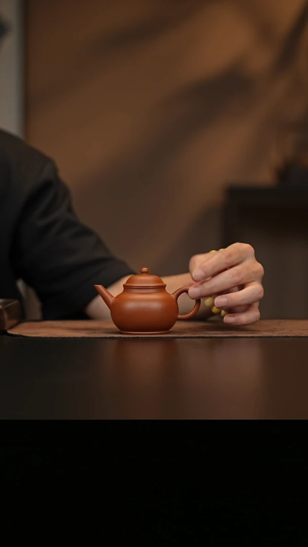 允禾斋 紫砂壶  芭乐水平 朱泥
