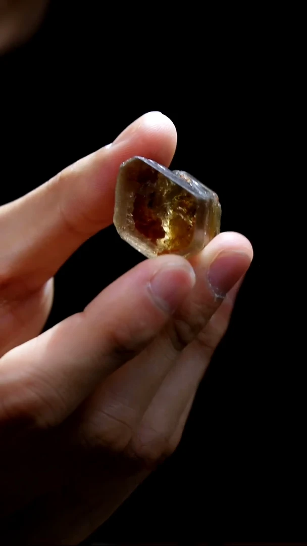 吊坠(赠链)未镶嵌水晶水晶