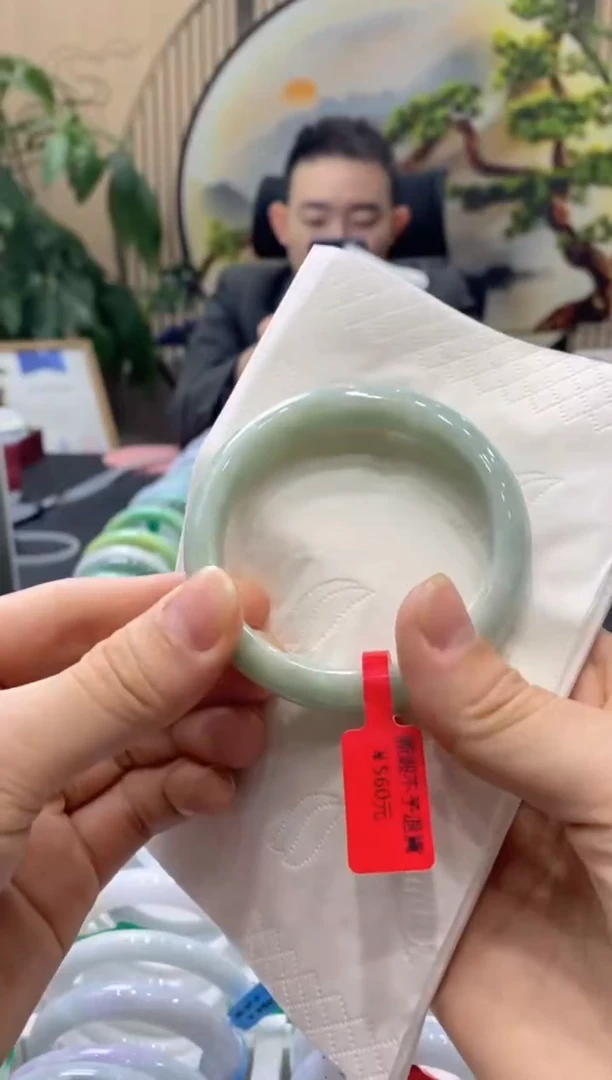 【闪购商品】翡翠手镯未镶嵌0000014666