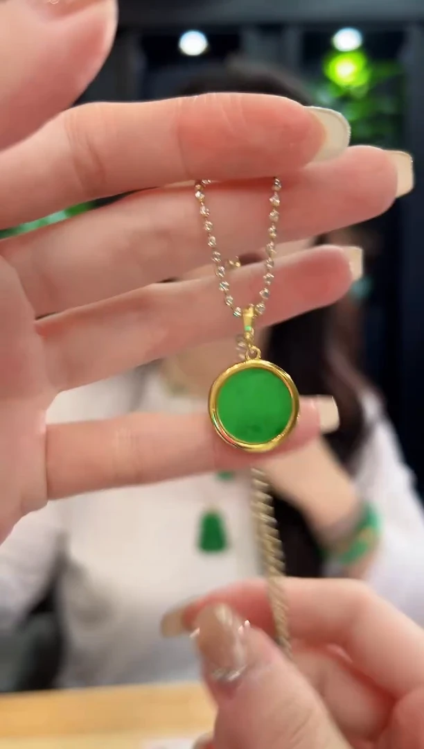 吊坠(不含链)未镶嵌翡翠缅料A货/多样性发货/一件