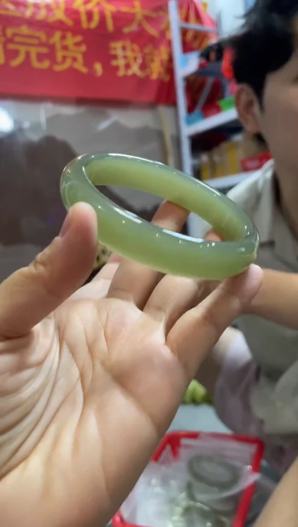 A19青海湖水绿正圈60