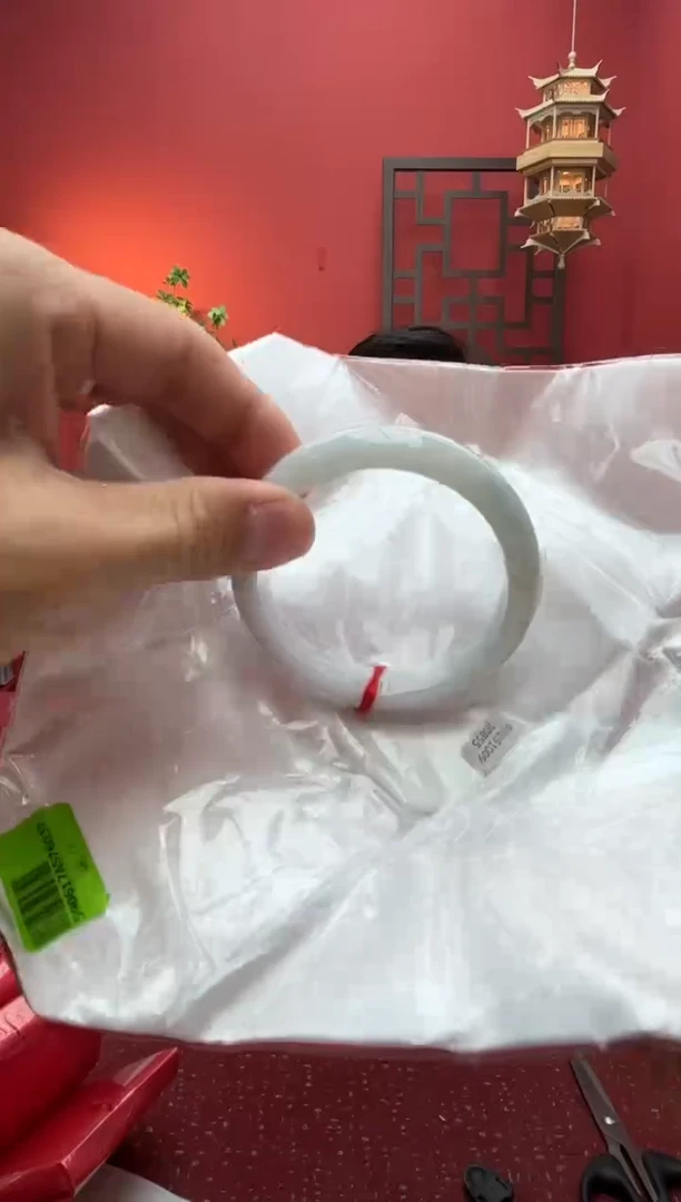 未镶嵌手镯翡翠翡翠手镯15