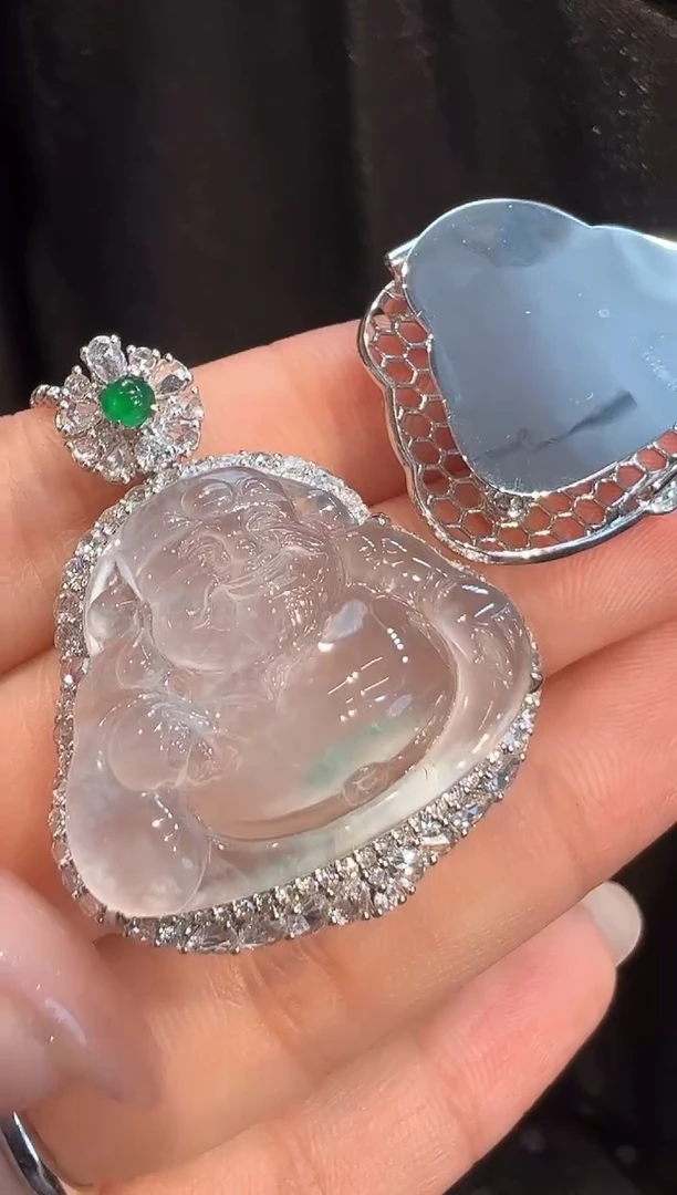 吊坠(不含链)18K金镶嵌翡翠AL6吊坠