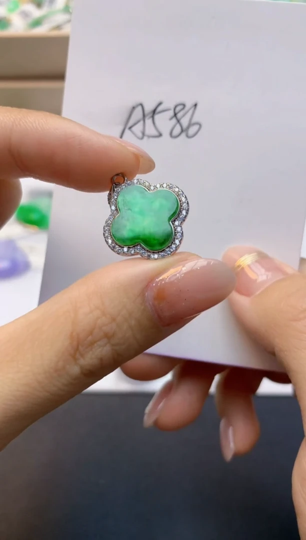 颈饰未镶嵌翡翠天然A货缅甸翡翠百元以上9元证书费自理