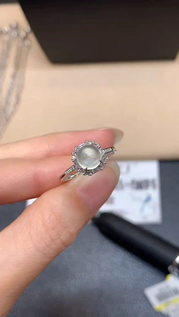 18K金镶嵌戒指翡翠7【无服务费蛋面【无服务费