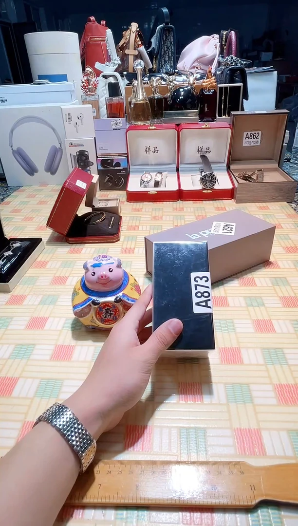 瓷片瓷器 库房到期 全部地板价@@1