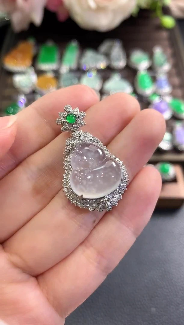 吊坠(不含链)18K金镶嵌翡翠d50