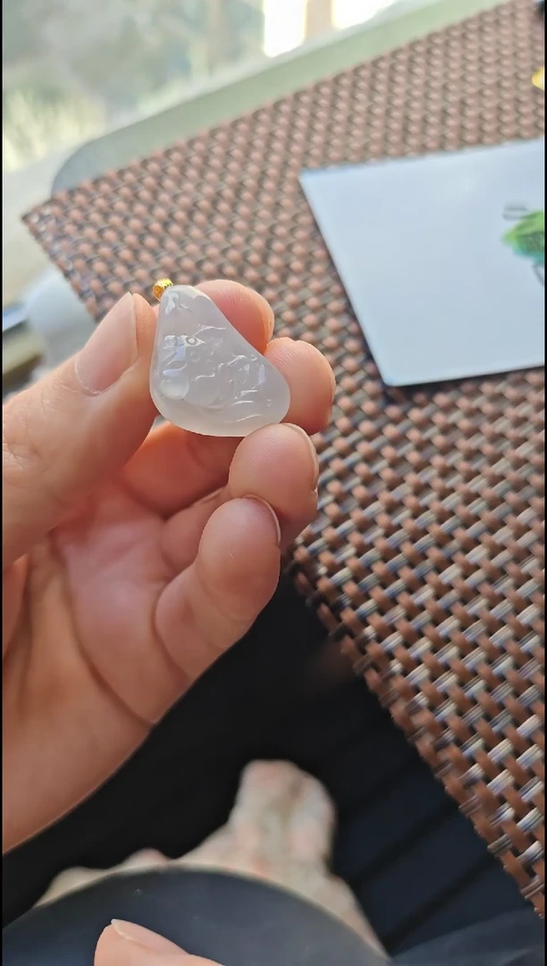 【闪购商品】翡翠颈饰18K金镶嵌翡翠颈饰18K金镶嵌