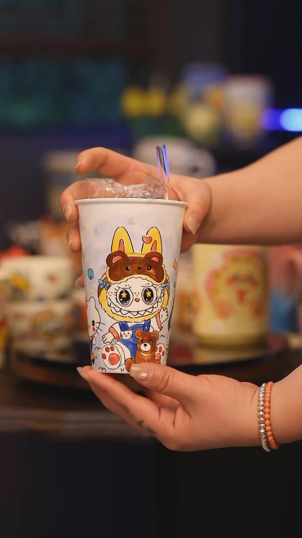 【闪购商品】摆件景德镇釉下彩绘设计师款式陶瓷