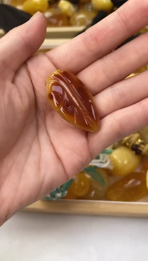 裸石琥珀未镶嵌天然琥珀蜜蜡