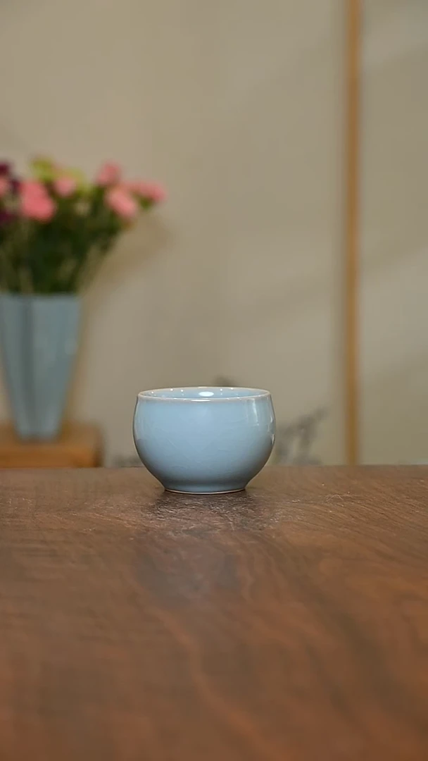 缸杯 天青 微瑕 朱家汝窑款