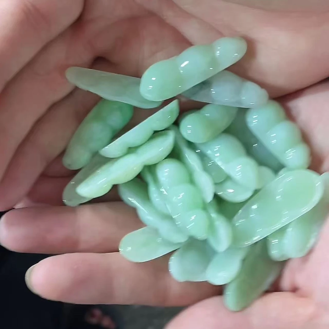 【玉经纶】-47207/Q218-628-天然A货翡翠吊坠-多样性发其—