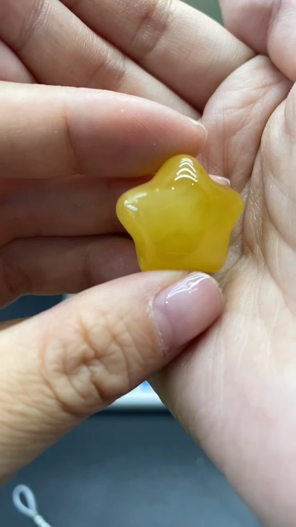 琥珀未镶嵌珠宝奇石963