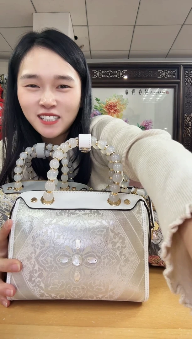 牛皮不****魔11111111