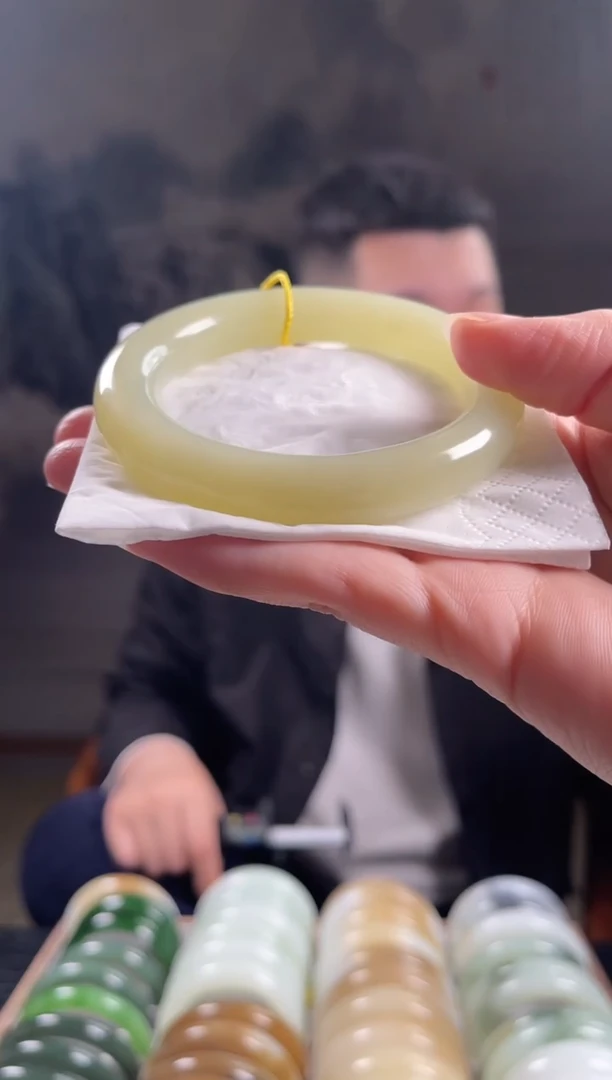 未镶嵌手镯和田玉58+圈口仅一只