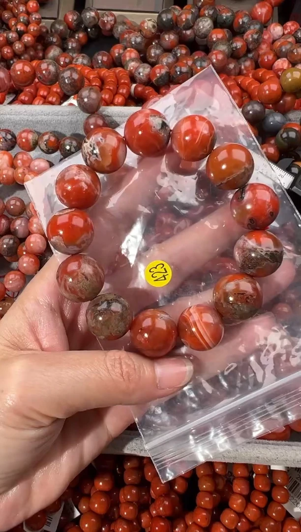 南红玛瑙手串未镶嵌东**头17+