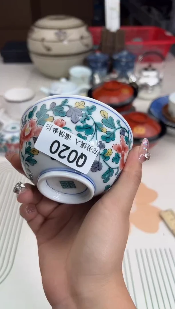 瓷片晗****妈020q