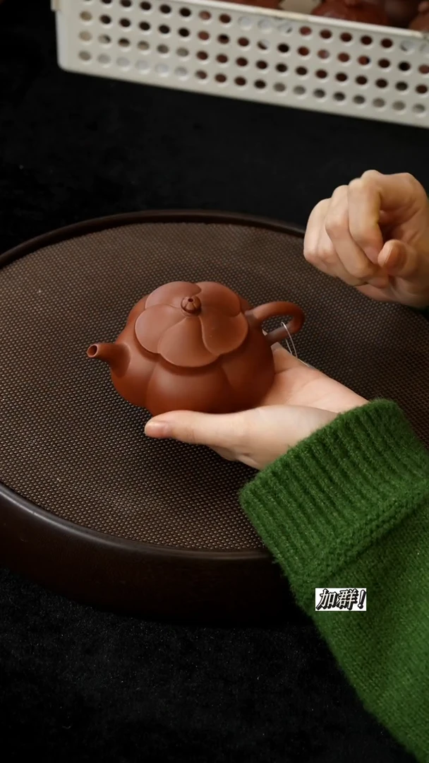 茶壶紫砂DH116184底槽清筋纹菱花120c