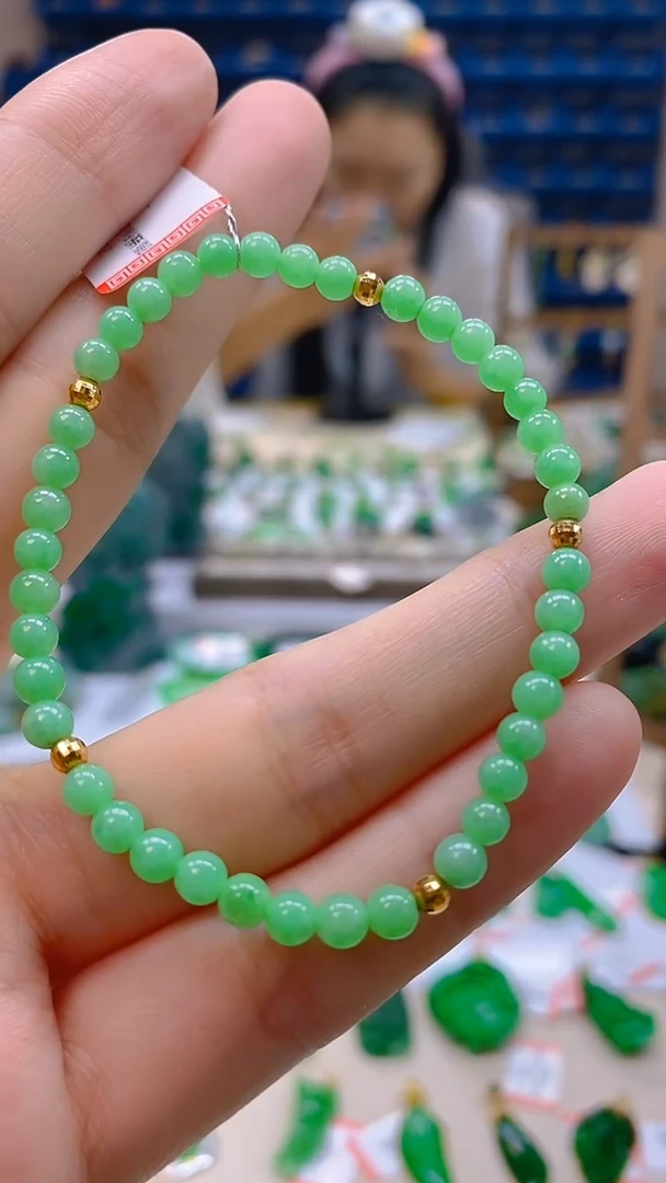 颈饰未镶嵌翡翠新号开播 全场乱卖