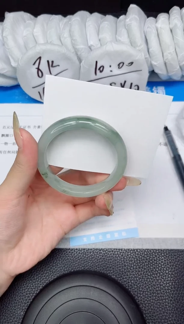 石英质玉手镯未镶嵌185-55