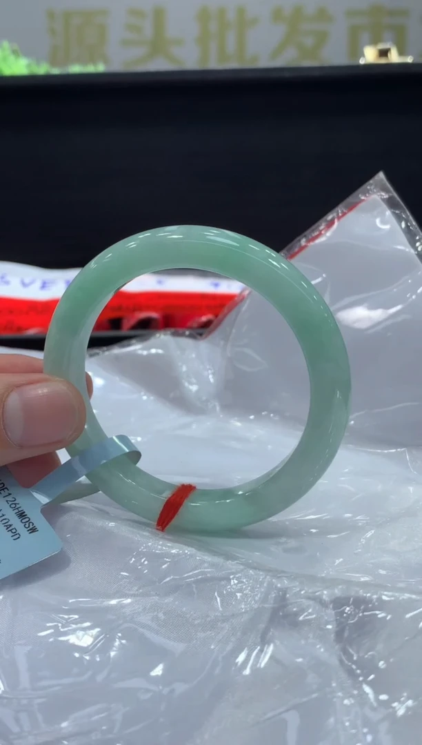 未镶嵌手镯翡翠翡翠手镯