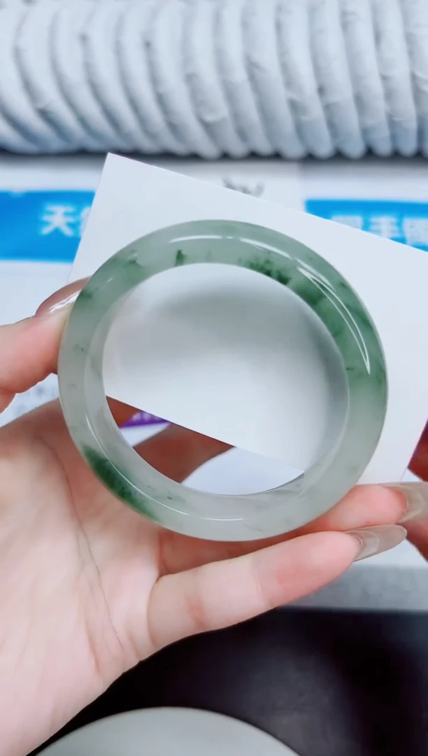 未镶嵌手镯石英质玉88/55