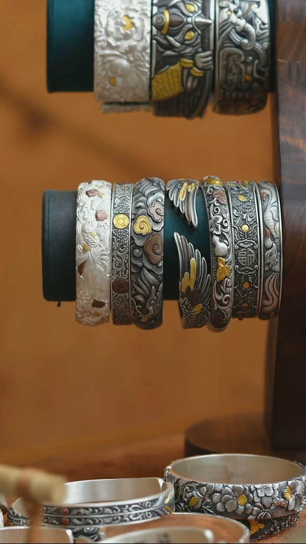 无足银双头风足银手镯