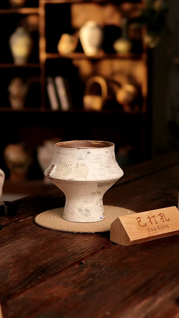 摆件22-434高度18口径13误差2已打孔