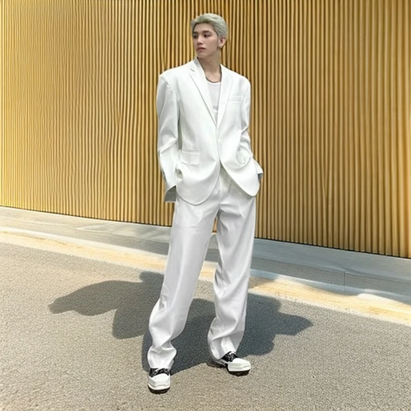 VALVOELITE成熟时尚垫肩白西装外套高级感订婚套装休闲服痞帅男装