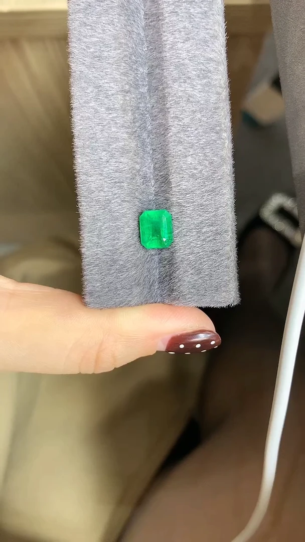 裸石祖母绿祖母绿裸石2.15ct