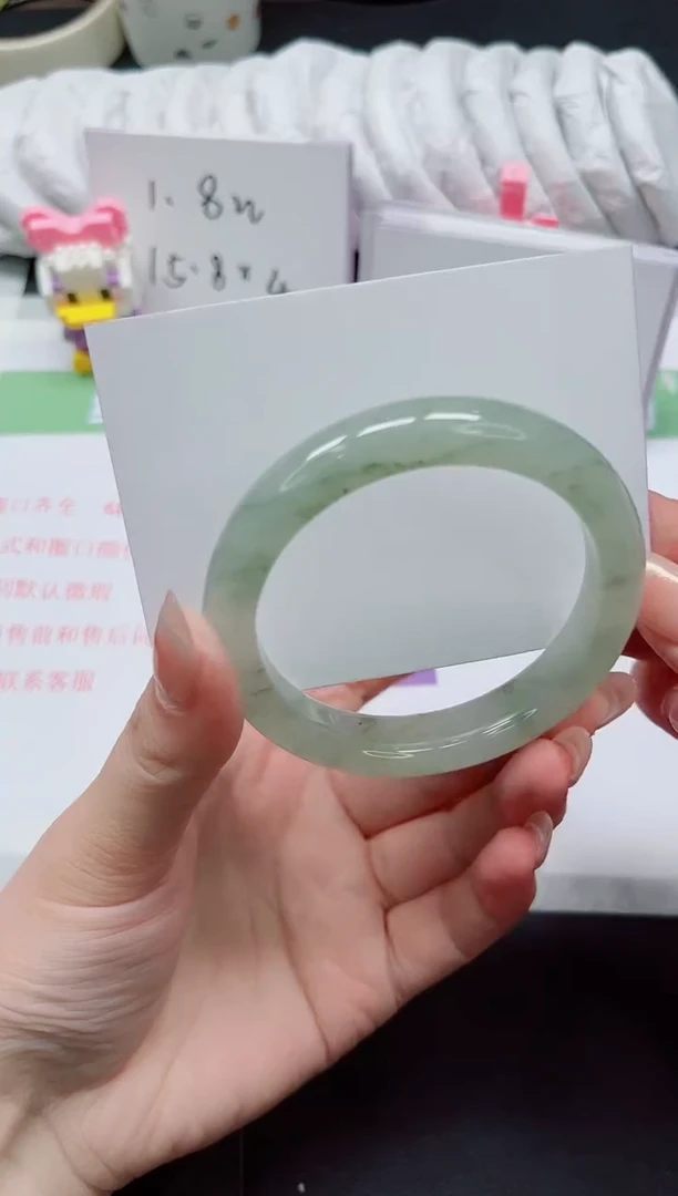 【闪购商品】石英质玉手镯未镶嵌332