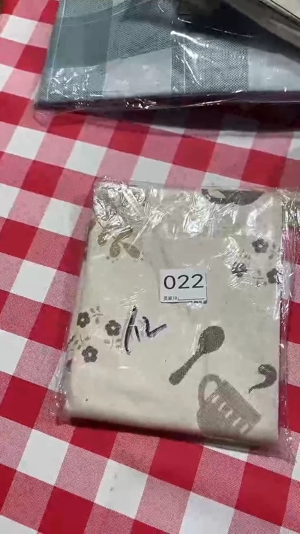 毛绒家用防水防油桌布022