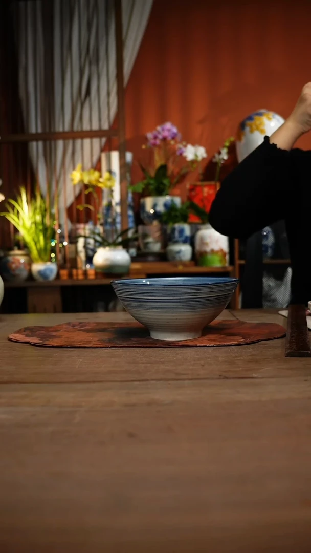 当代高温釉下彩手绘陶瓷餐具