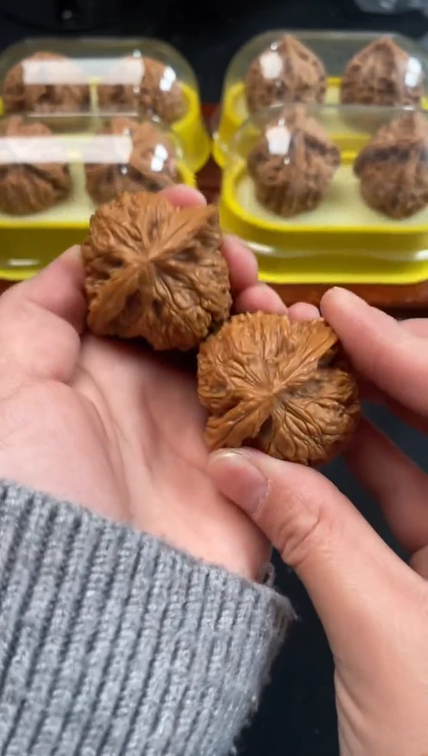 把件文玩核桃南疆石41尺Z982