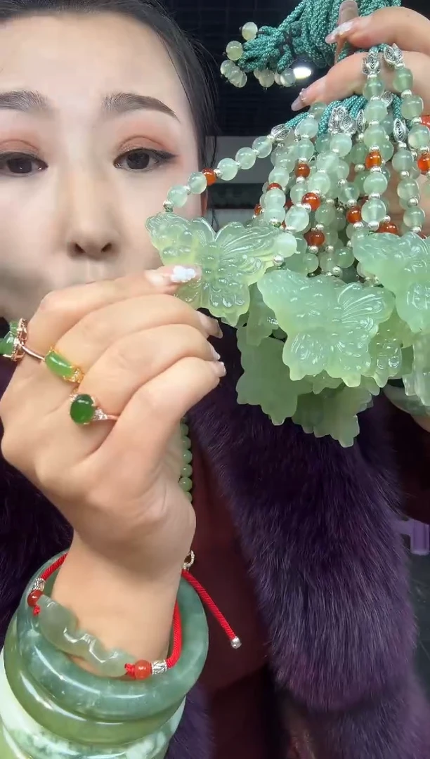 【闪购商品】岫玉颈饰未镶嵌180蝴蝶【半珠链】