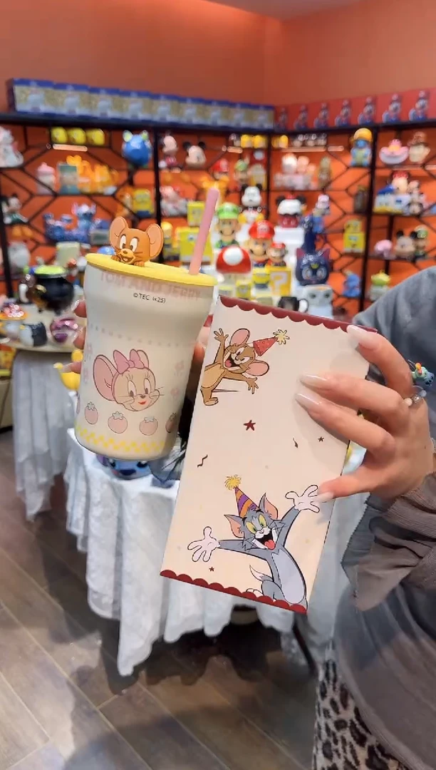 瓷片@@猫和老鼠黄色带盖陶瓷吸管杯