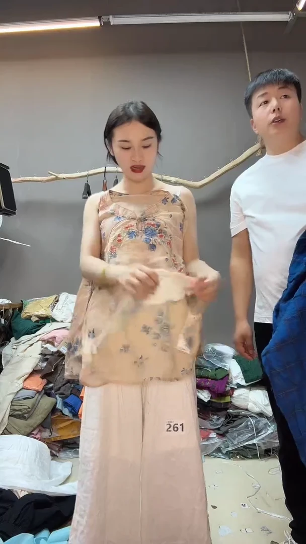 小睿麻衣服饰526