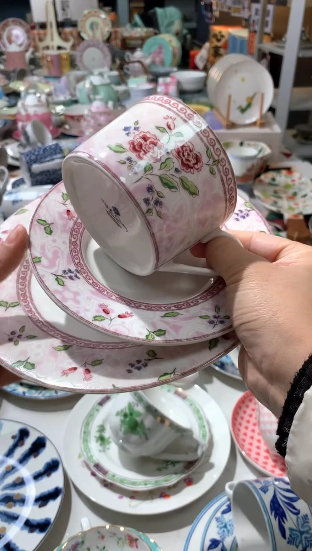 【闪购商品】瓷片陶瓷原单CC527餐具三件套