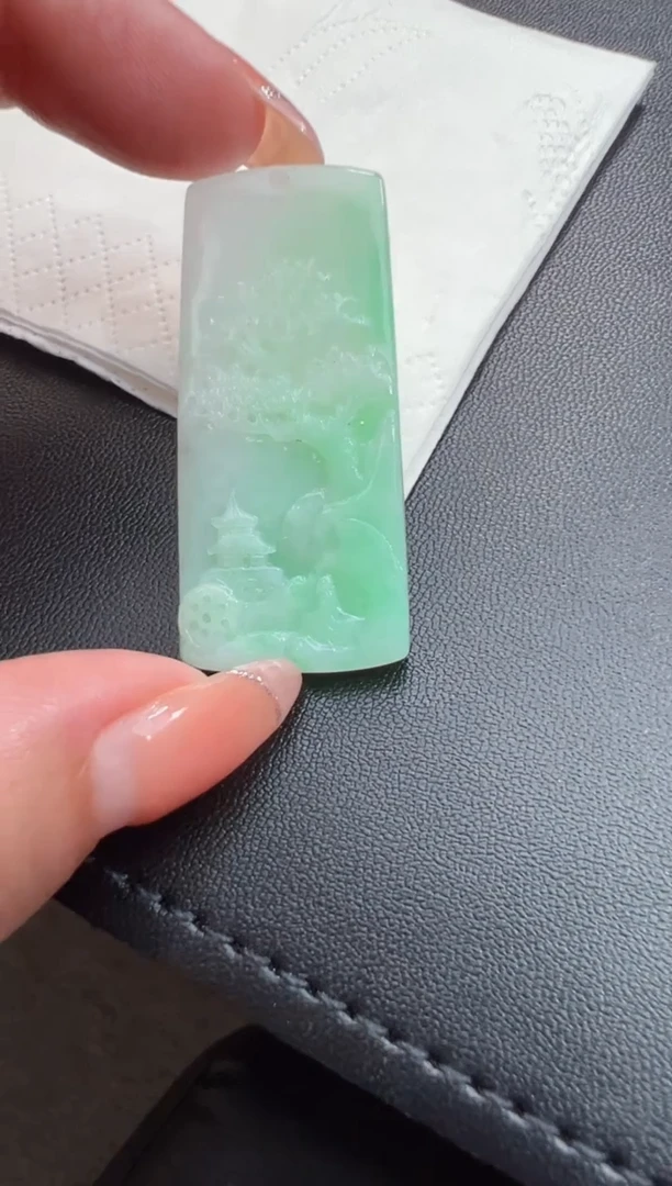 未镶嵌定制翡翠山水贵人牌