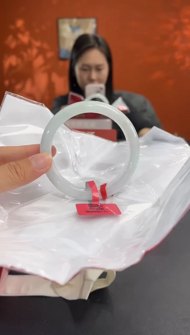 未镶嵌手镯翡翠20