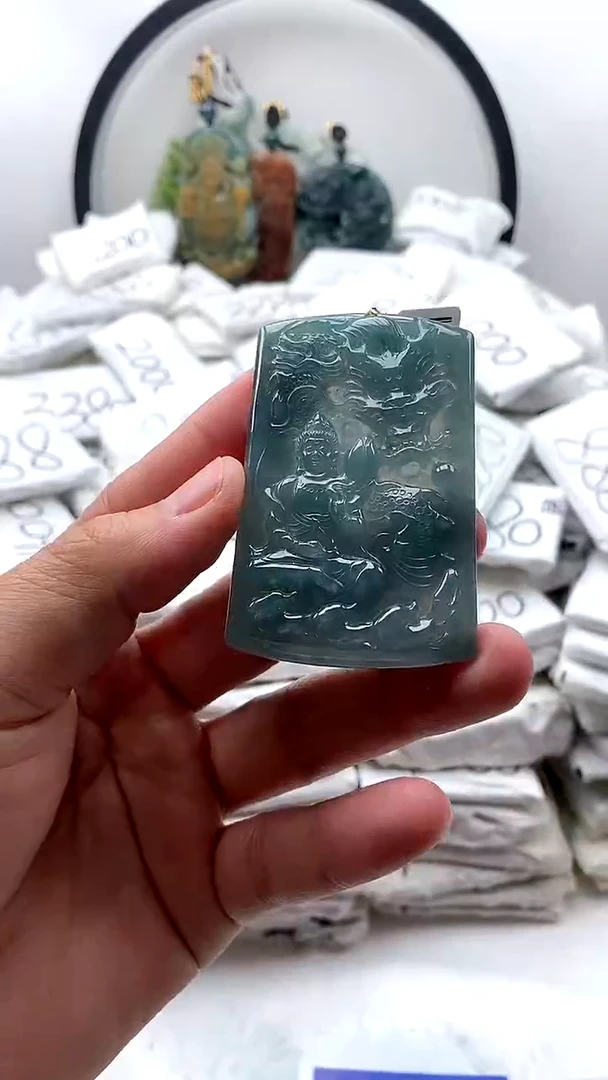 【闪购商品】翡翠颈饰未镶嵌大势至