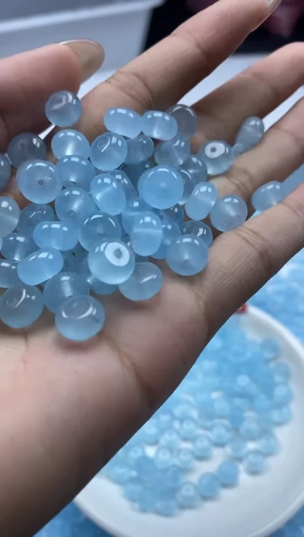 玛瑙/玉髓颈饰未镶嵌w1847冰川蓝算盘8*4mm*30颗