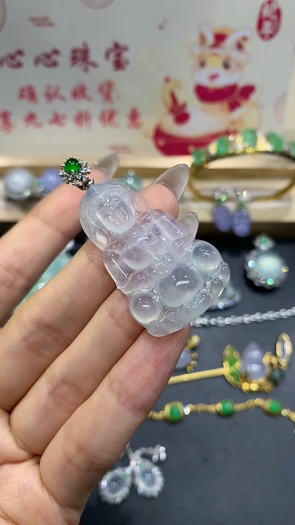 【闪购商品】翡翠吊坠(不含链)18K金镶嵌2团购